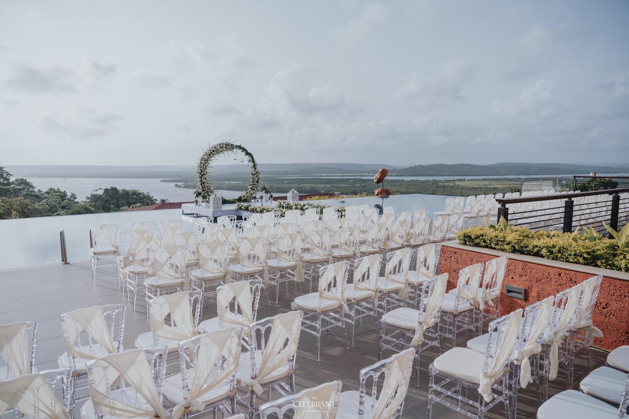 Doubletree By Hilton Goa - Panaji Hotel Екстериор снимка