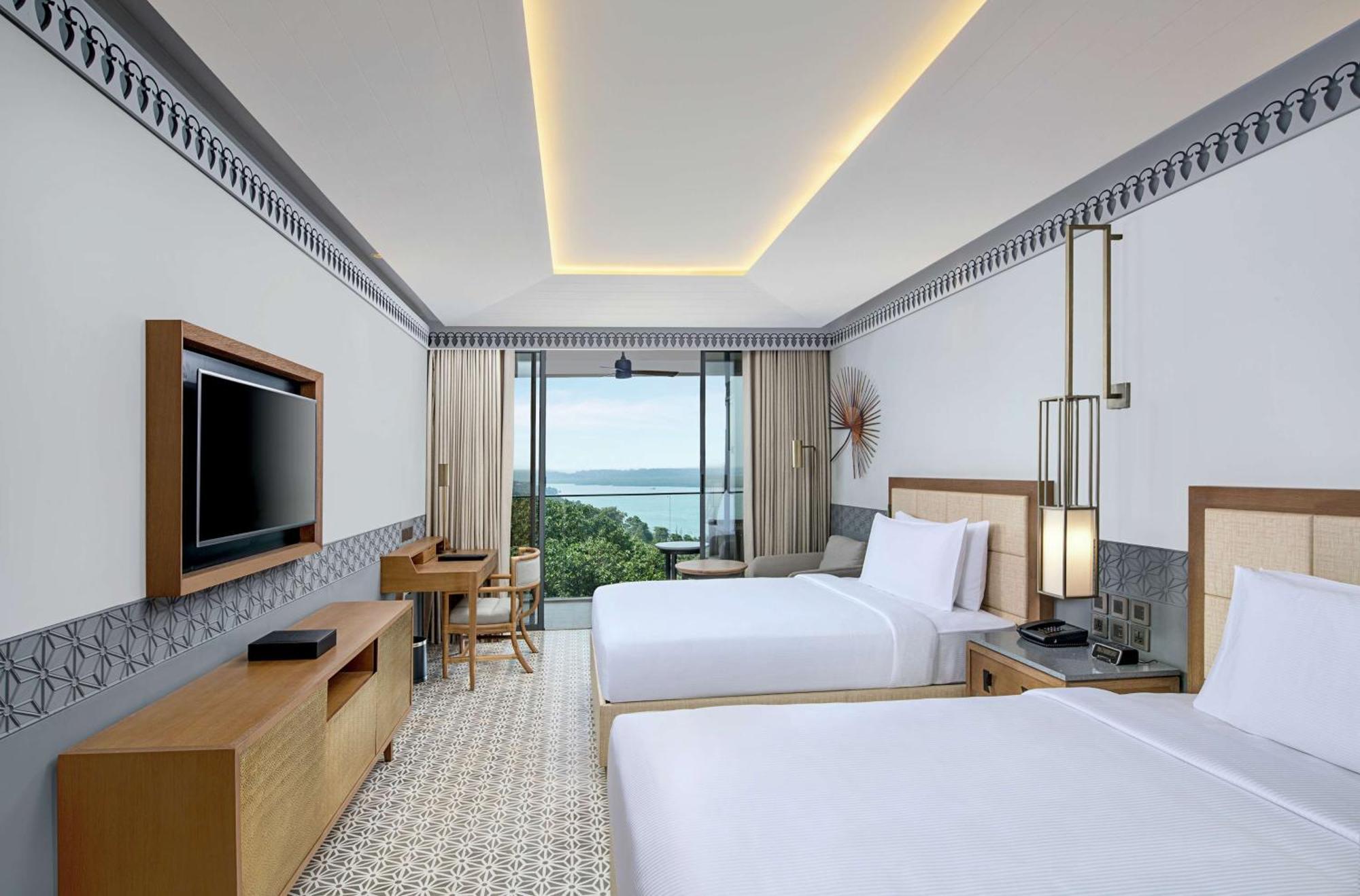 Doubletree By Hilton Goa - Panaji Hotel Екстериор снимка