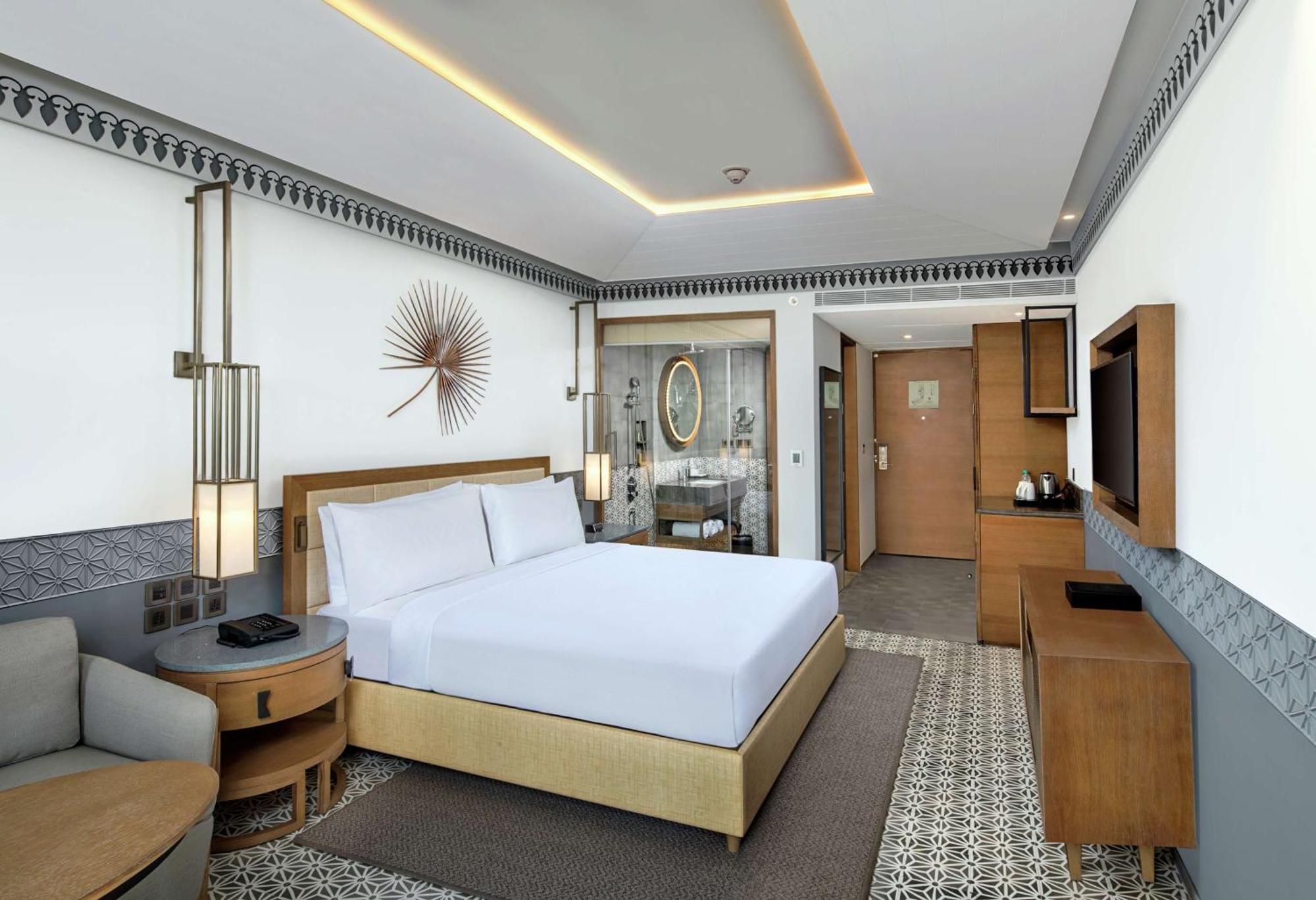 Doubletree By Hilton Goa - Panaji Hotel Екстериор снимка